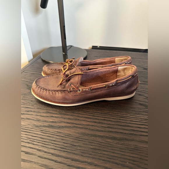 Woman’s Frye Quincy Tie Loafers - Picture 4 of 7